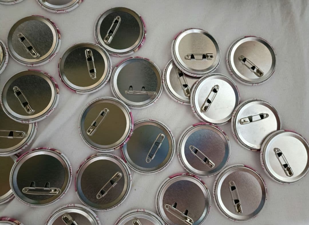 すとぷり　さとみ　缶バッチ　2022　summer 等身　浴衣