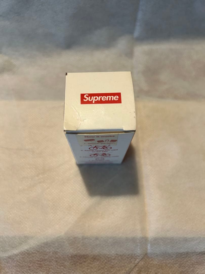 Supreme Lucetta Magnetic Bike Lights 黒