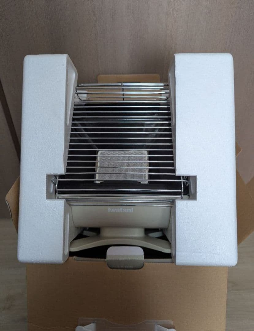 Iwatani カセットガスストーブ ポータブル　マイ暖