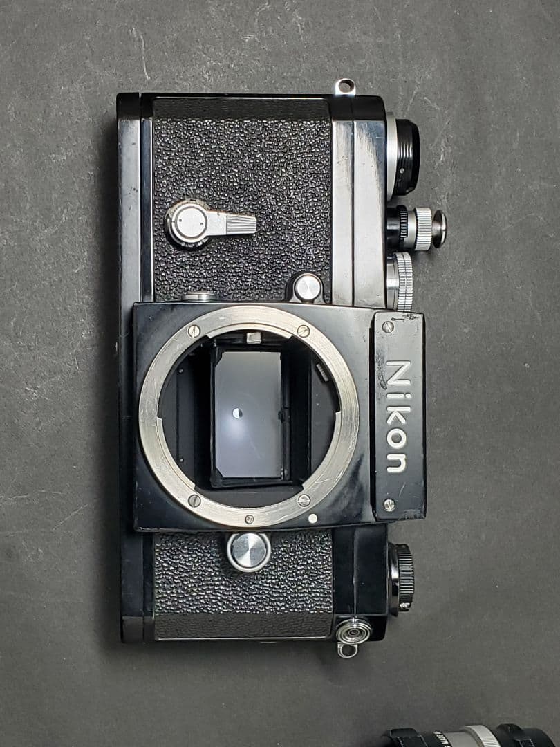 完動品程度並み　Nikon 一眼レフカメラ 50mm f/1.4レンズ付