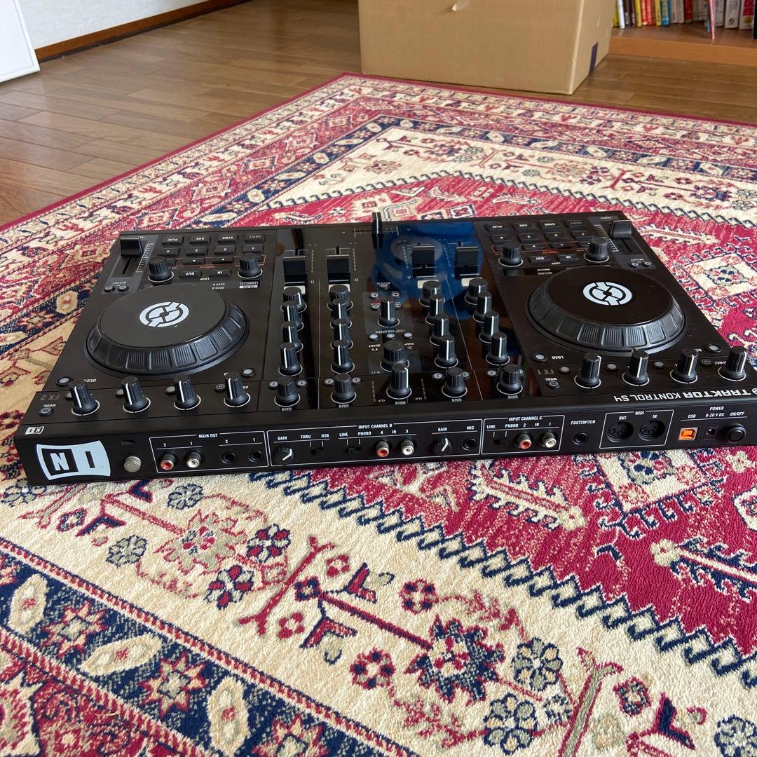 TRAKTOR KONTROL S4 DJコントローラー　ジャンク
