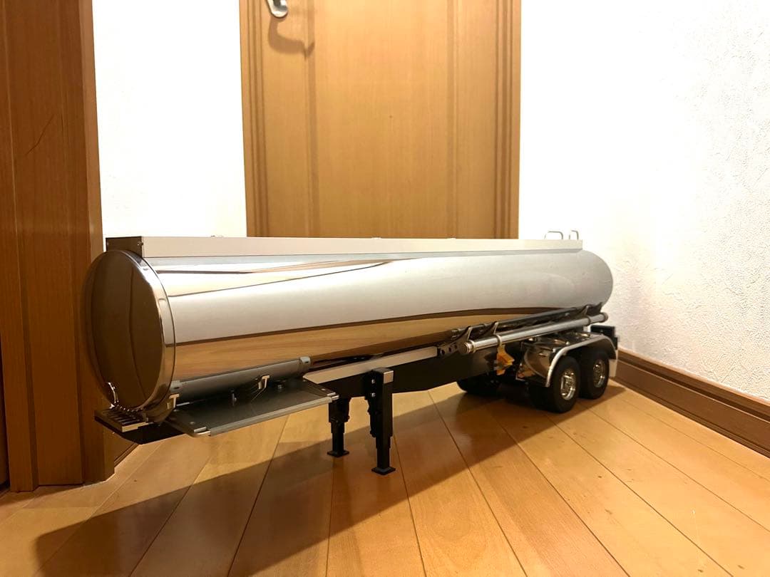 タミヤ　スカニア　フルオペ　タンクローリーセット