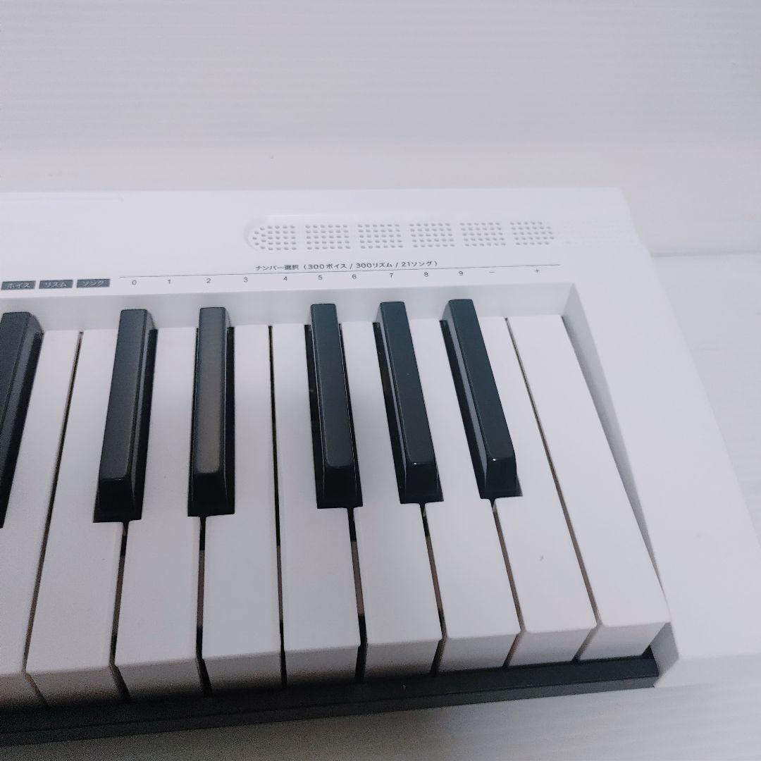 TORTE ポータブル電子ピアノ キーボード TSDK-61 美品 121