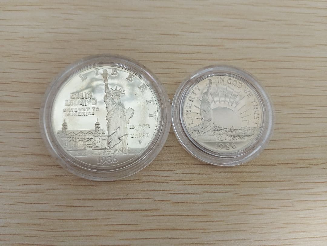 1986年 アメリカ銀貨 1ドル記念銀貨silver900大型プルーフ 地金高騰