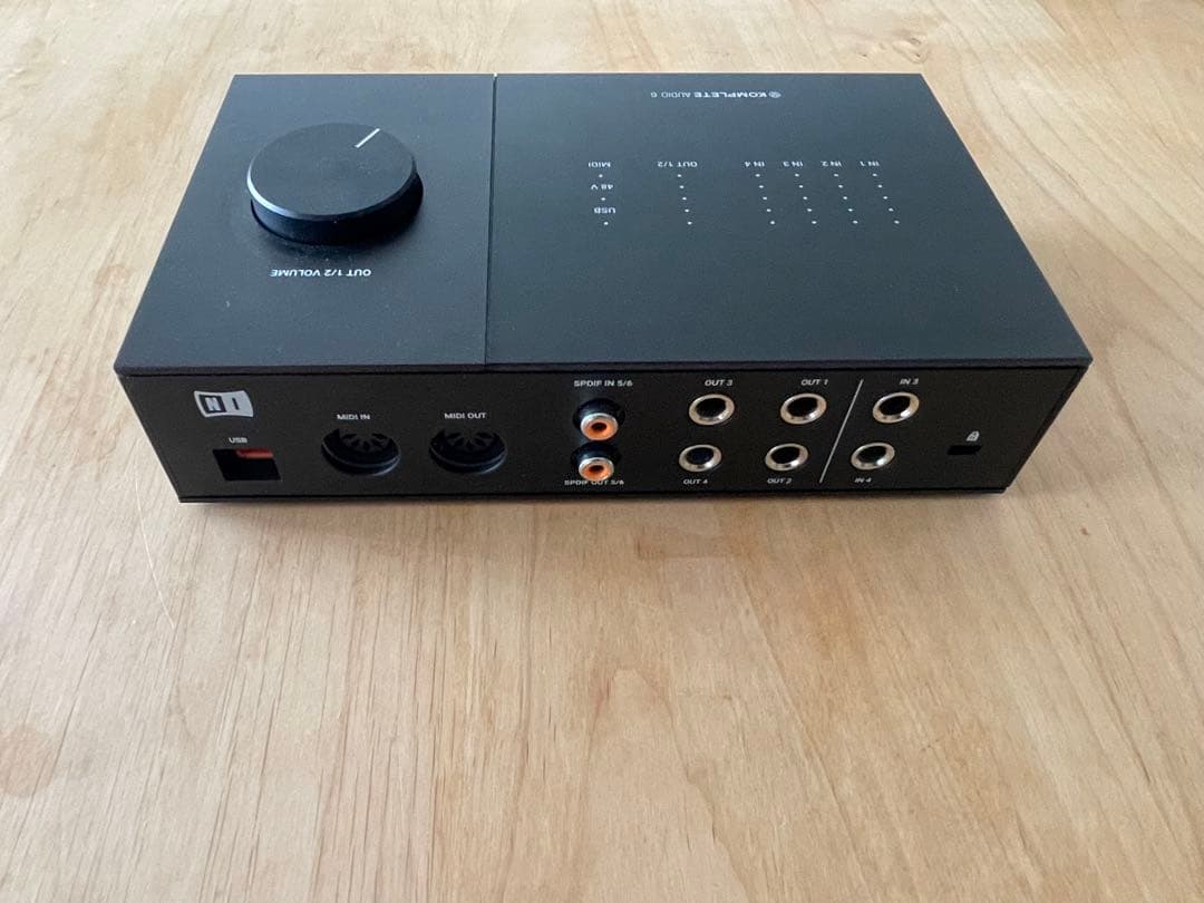 KOMPLETE AUDIO 6 オーディオインターフェイス　「最終値下げ」