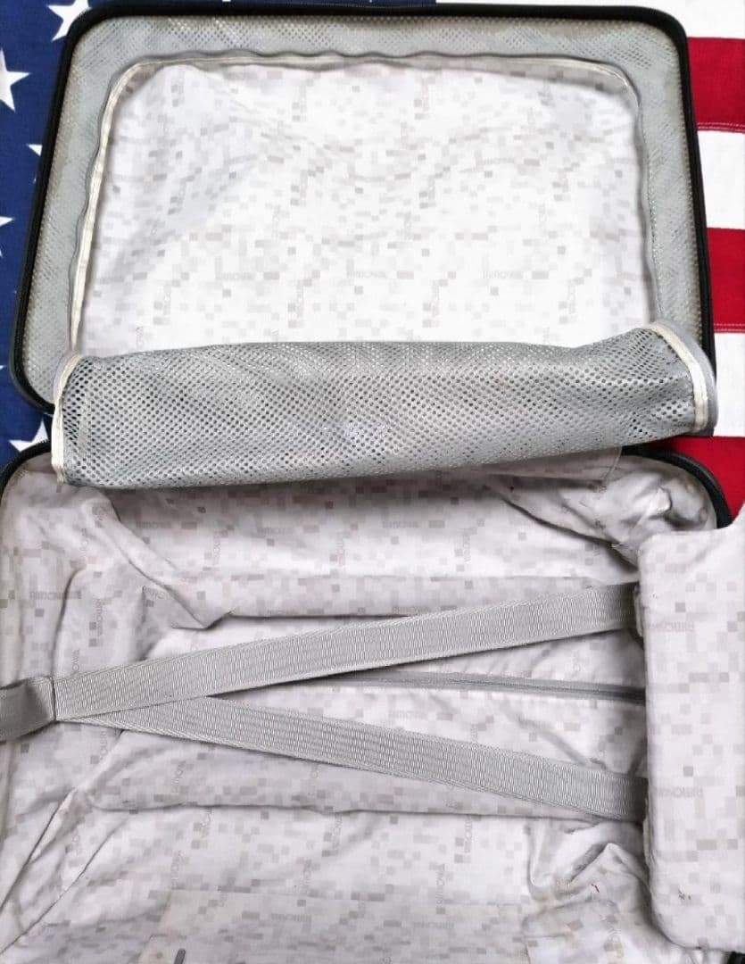 リモワ　サルサ　機内持ち込み　TSAダイヤルロック搭載　2輪　32L