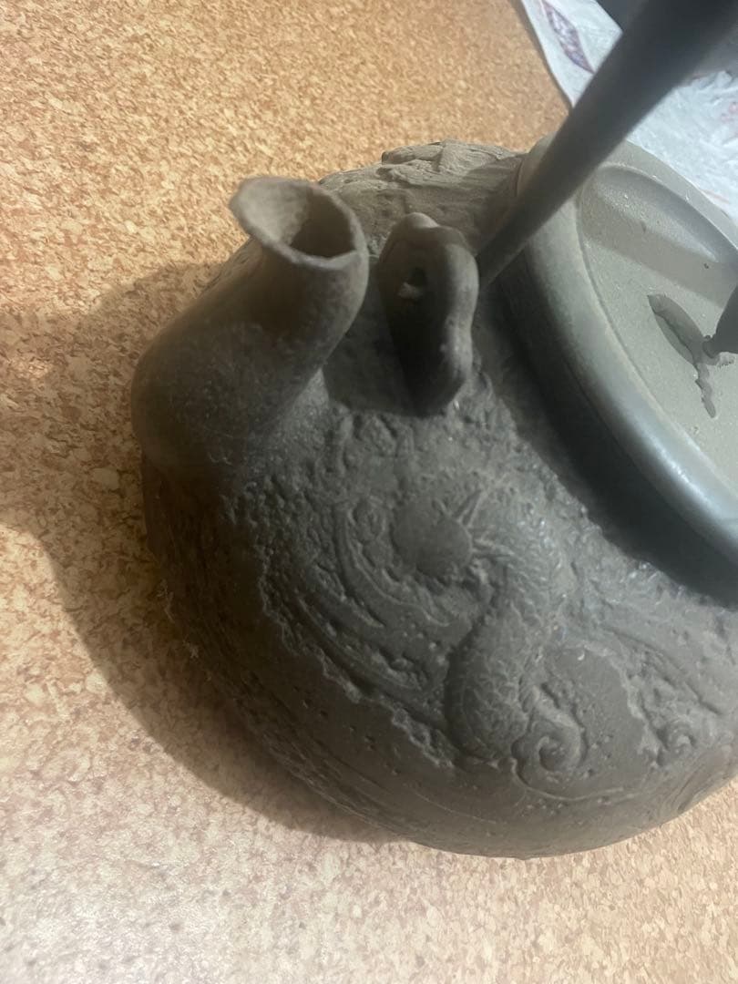 【龍文堂造】 鉄瓶 彫刻模様 アンティーク 工芸品