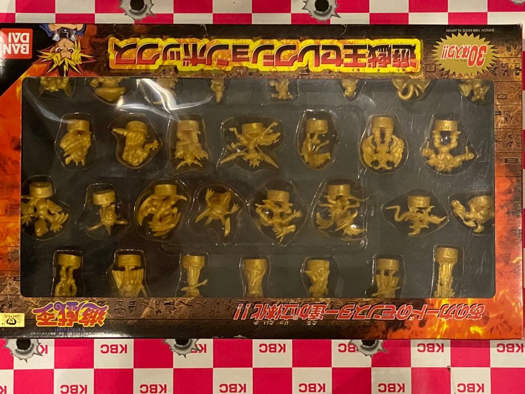 新品未使用★99遊戯王カードモンスター達が立体化30体入セレクションbox未展示