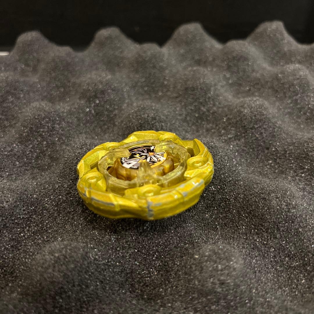 ベイブレードXG3大会1位賞品 ウィザードロッド メタルコート ゴールド