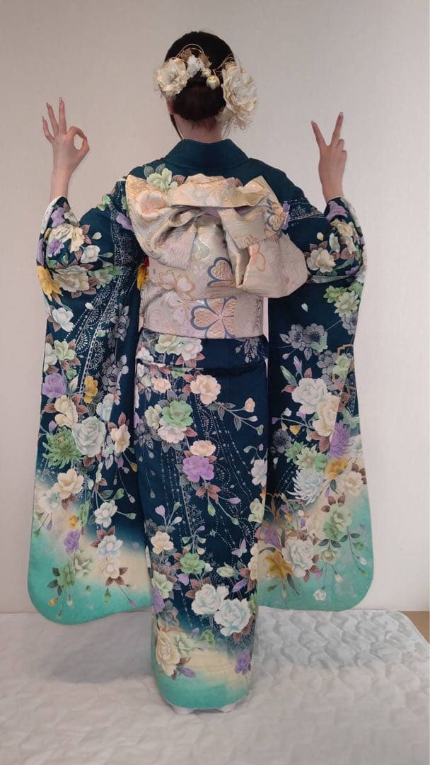 成人式　振袖　緑　青　エメラルドグリーン　クローバー　帯　フルセット