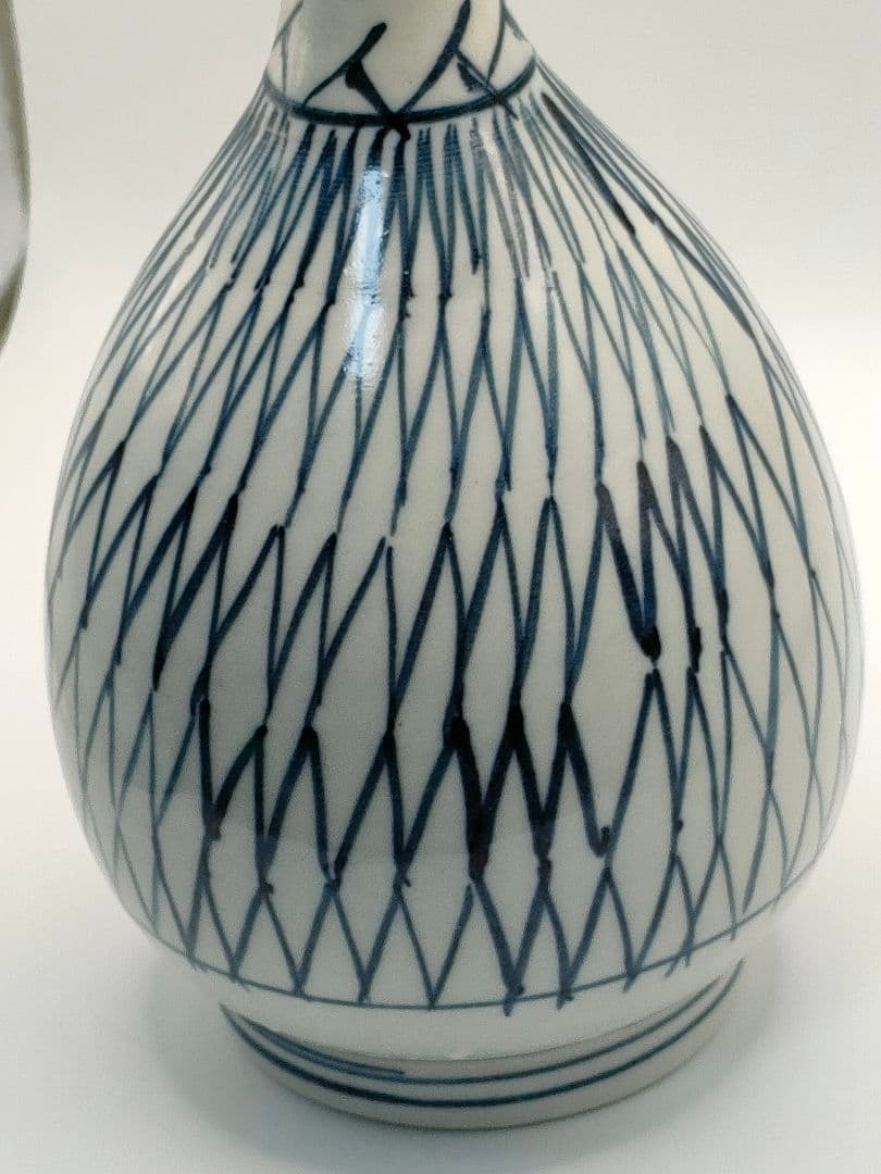 骨董　伊万里　染付　網文　徳利　一輪挿し