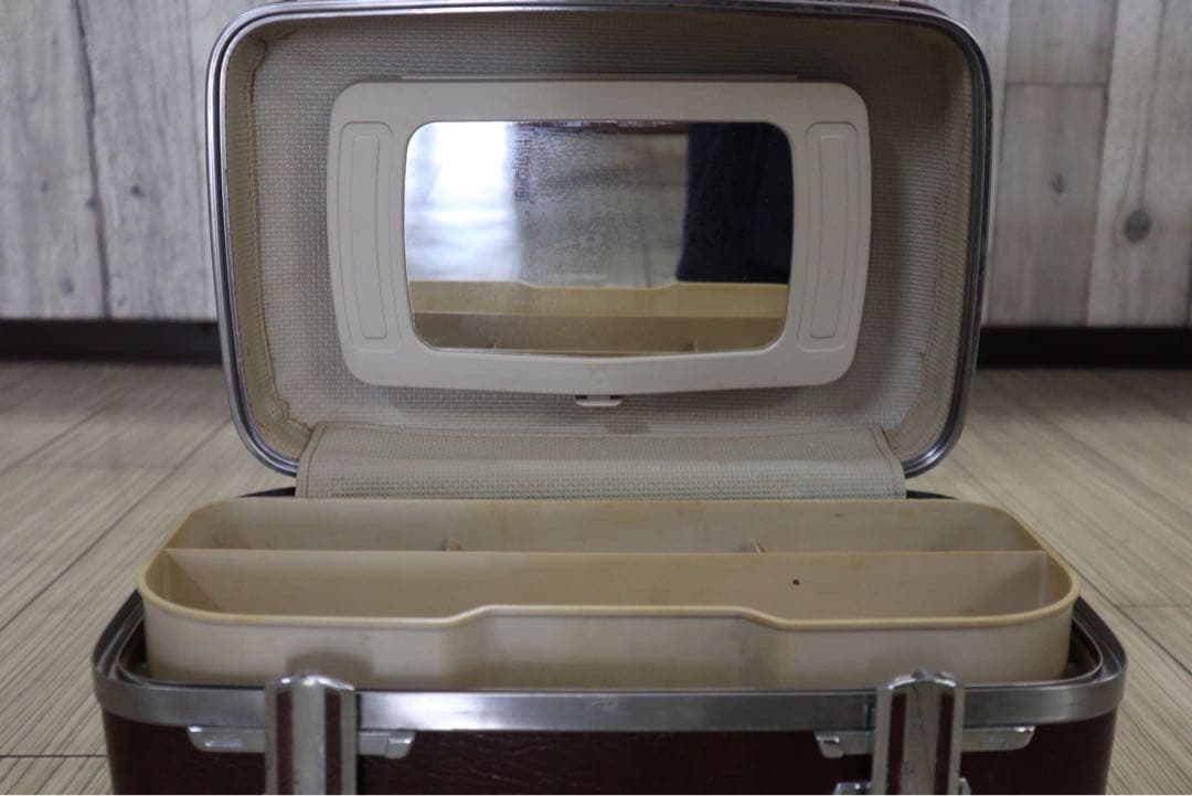 アメリカン　ヴィンテージ　家具　ツールボックス　メイクボックス　ブラウン