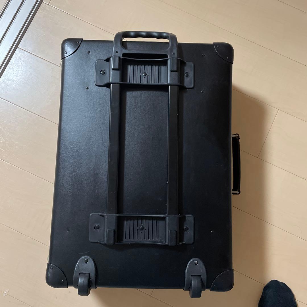 ［美品］グローブトロッター　オリジナル　キャリーケース　ベルト付　機内持ち込み