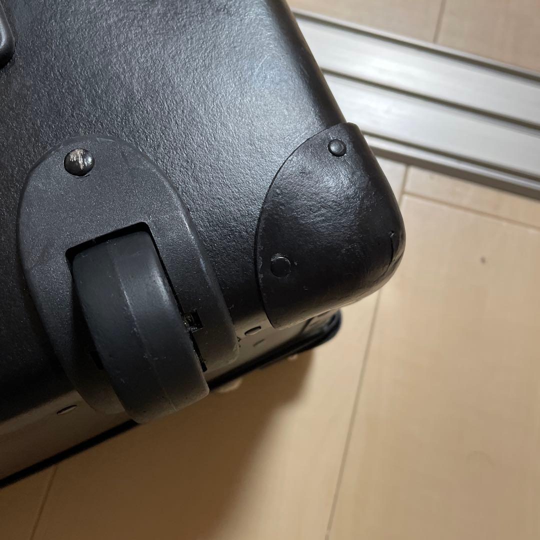 ［美品］グローブトロッター　オリジナル　キャリーケース　ベルト付　機内持ち込み