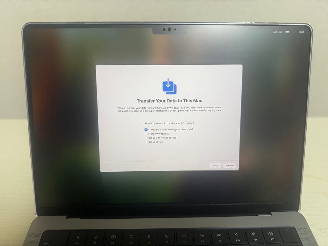 MacBook Pro M3 14インチ