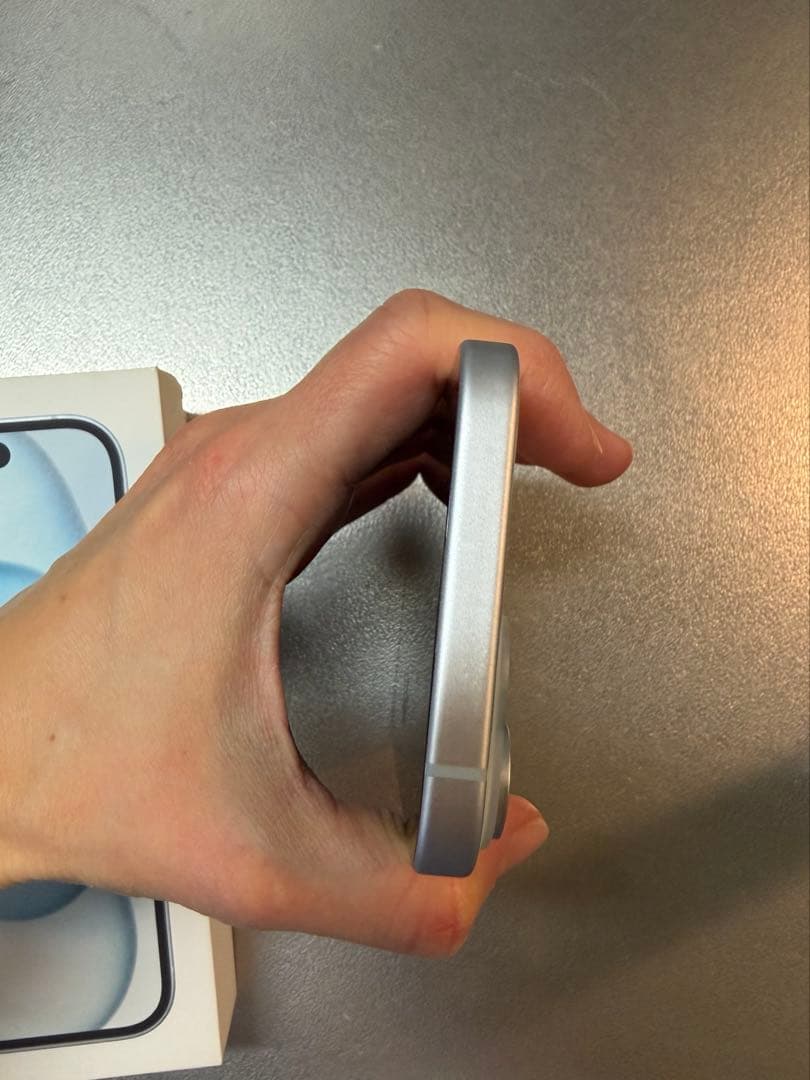 Apple iPhone 15 ホワイト256GB SIMフリー