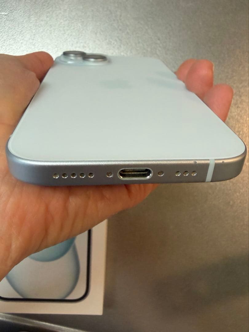 Apple iPhone 15 ホワイト256GB SIMフリー