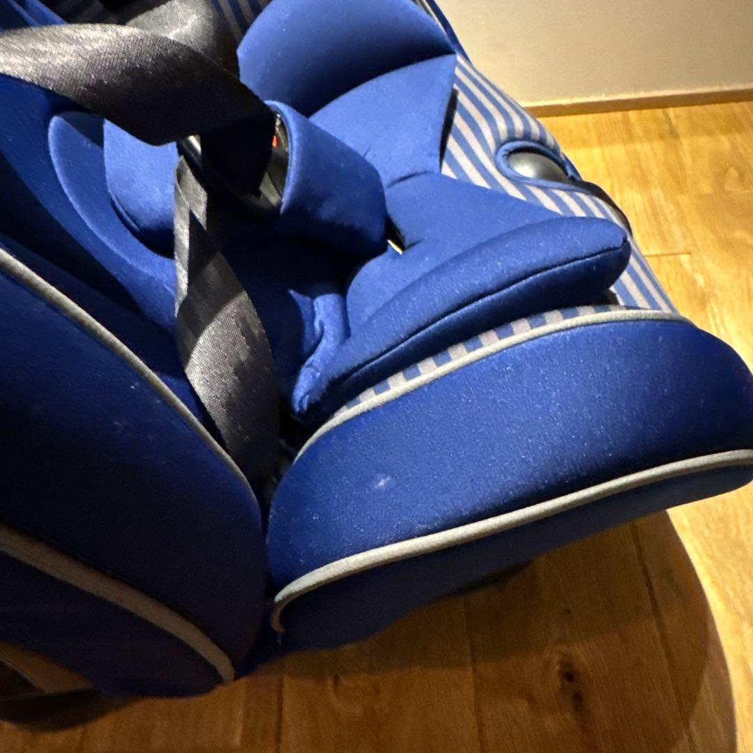 a*r様 Joie チャイルドシート ネイビー Valiant