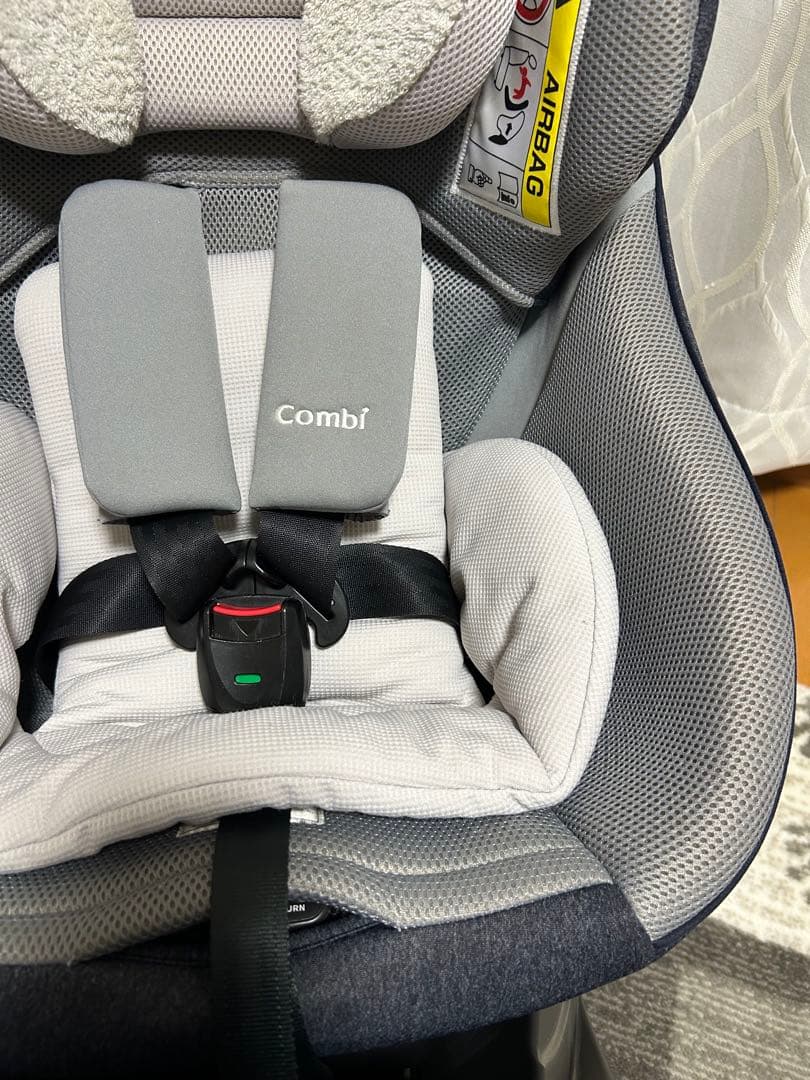 美品 コンビ クルムーヴスマートISOFIX エッグショック　JL‐540