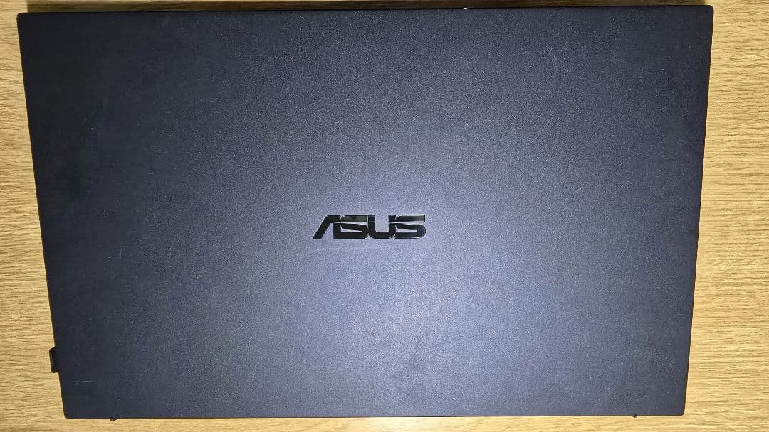 【超軽量PC！】ASUS ExpertBook B9