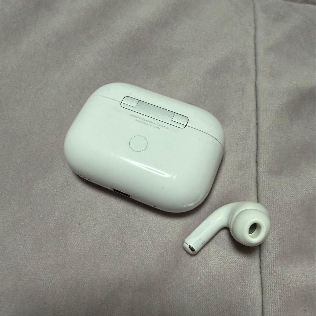 AirPods pro2本体 ホワイト 充電ケース付き