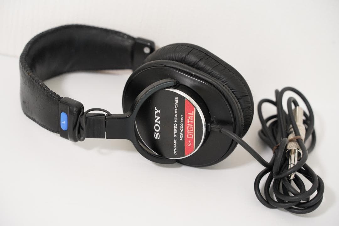 SONY 有線 密閉型スタジオモニターヘッドホン MDR-CD900ST　現状