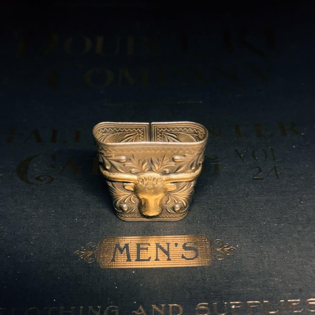 RRLのカウヘッドスカーフリング