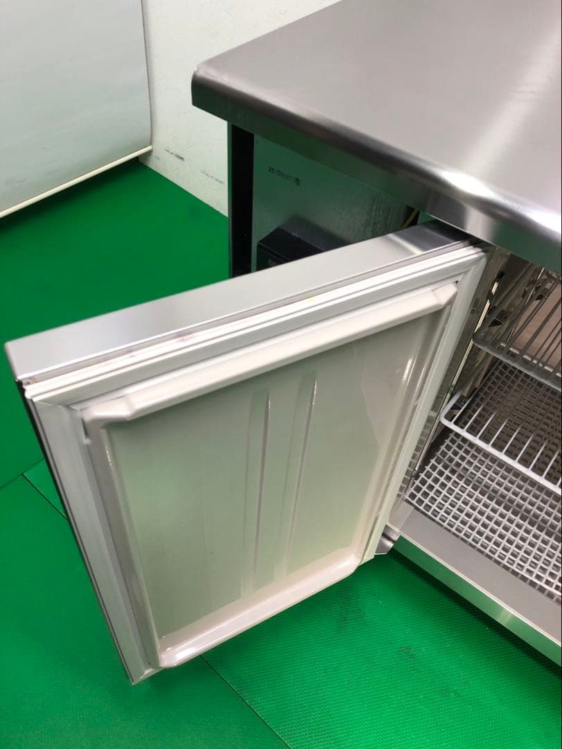 ☆地域限定送料無料☆工場整備品☆ホシザキ テーブル型冷凍冷蔵庫 2024年