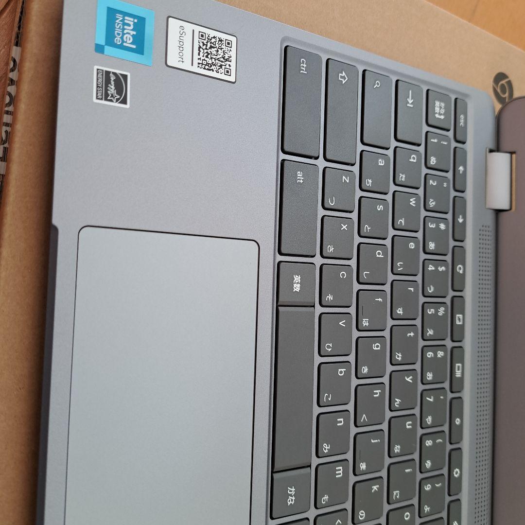 Lenovo Chromebook シルバー色