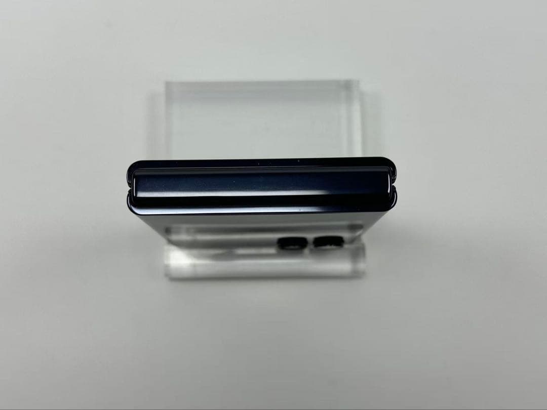 美品 MOTOROLA razr 50 ultra 256GB アメリカ版