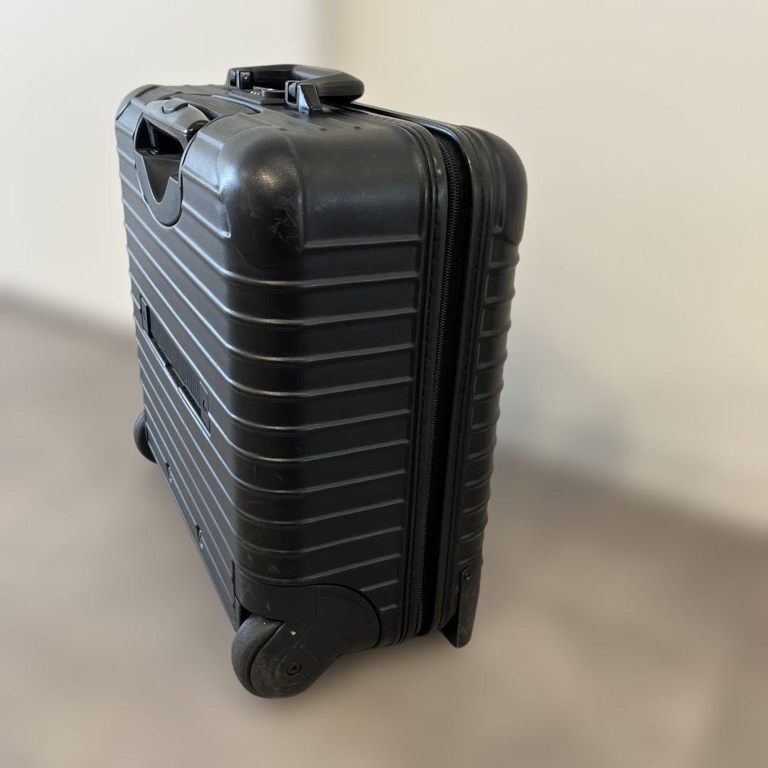 RIMOWA SALSA ビジネストロリー　マットブラック