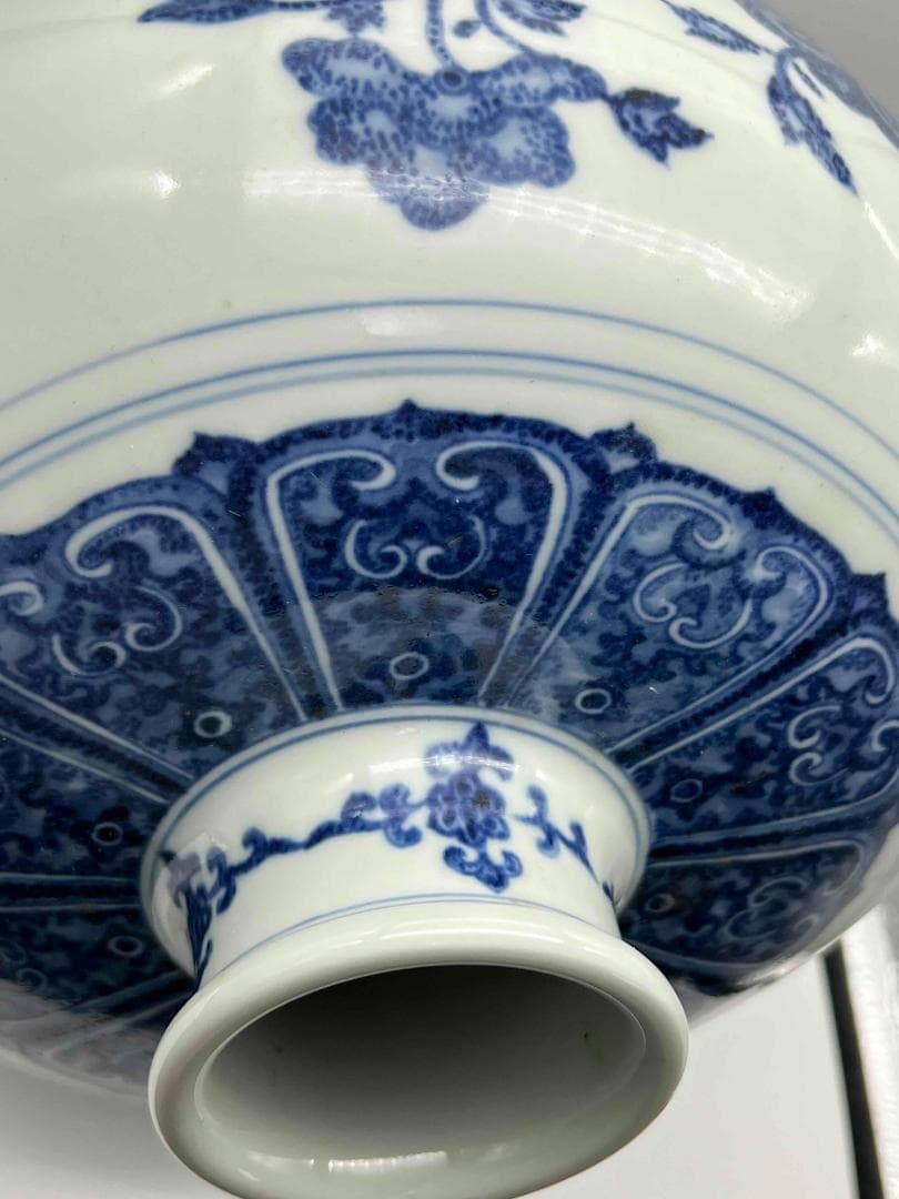 清乾隆時代　【大清乾隆年製】在銘　青花 染付多子多福多寿文梅瓶 (B-69)