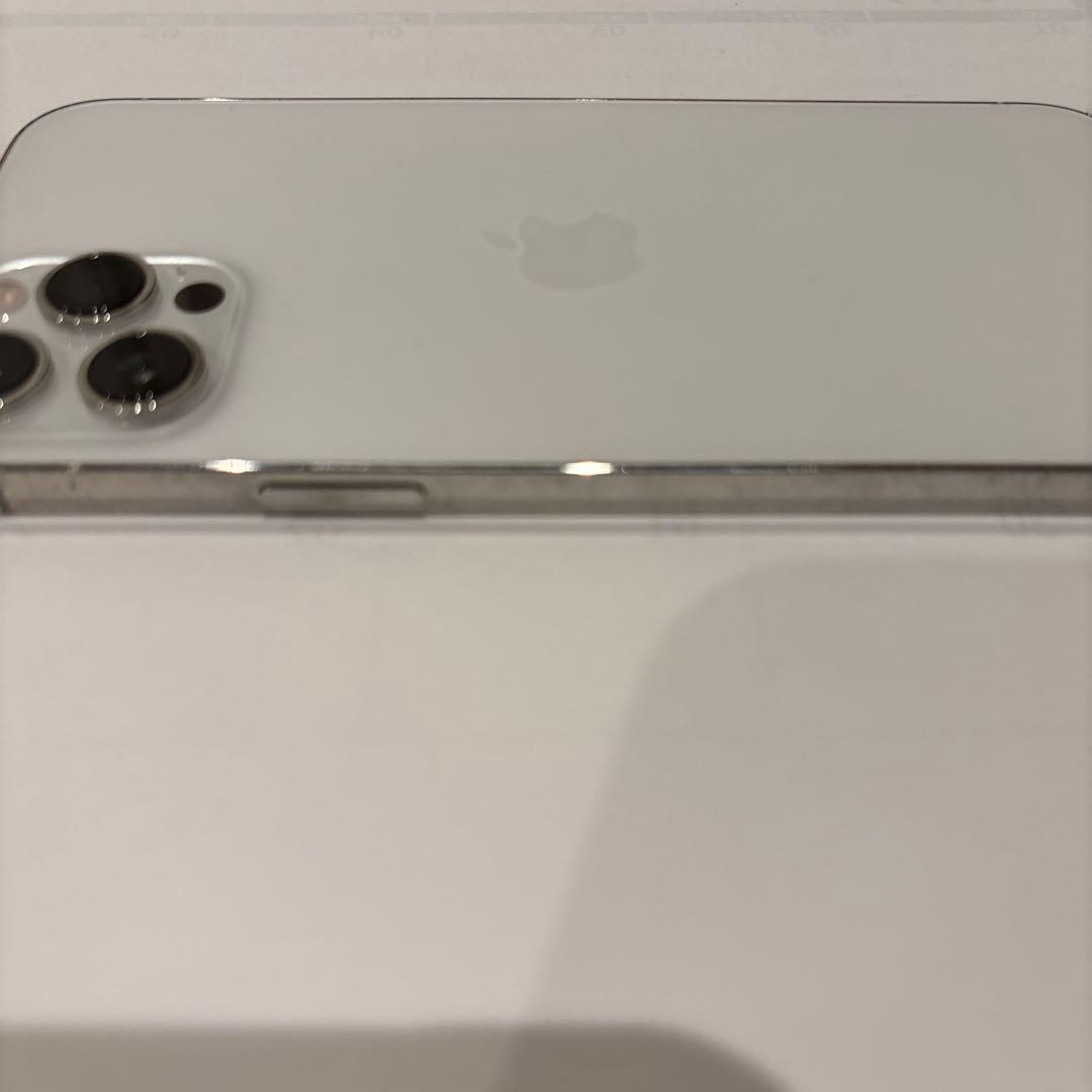 【ゲリラセール】iPhone12ProMAX シルバー128GB SIMフリー