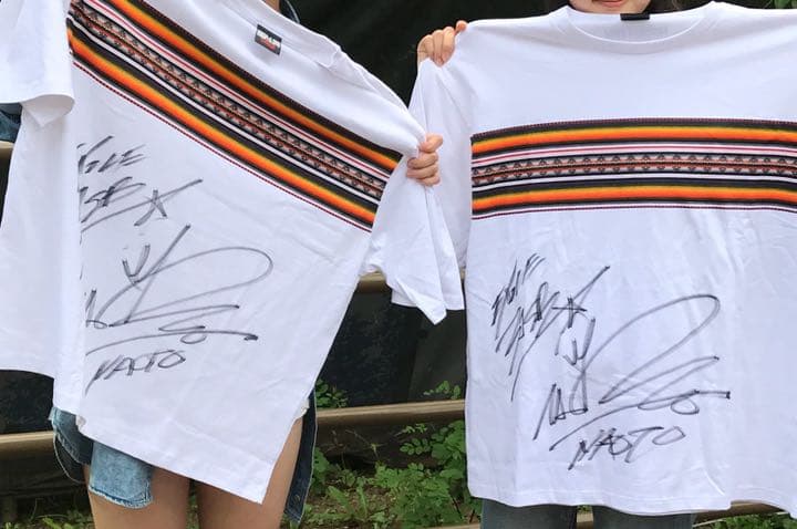 三代目直人のサイン入りTシャツ