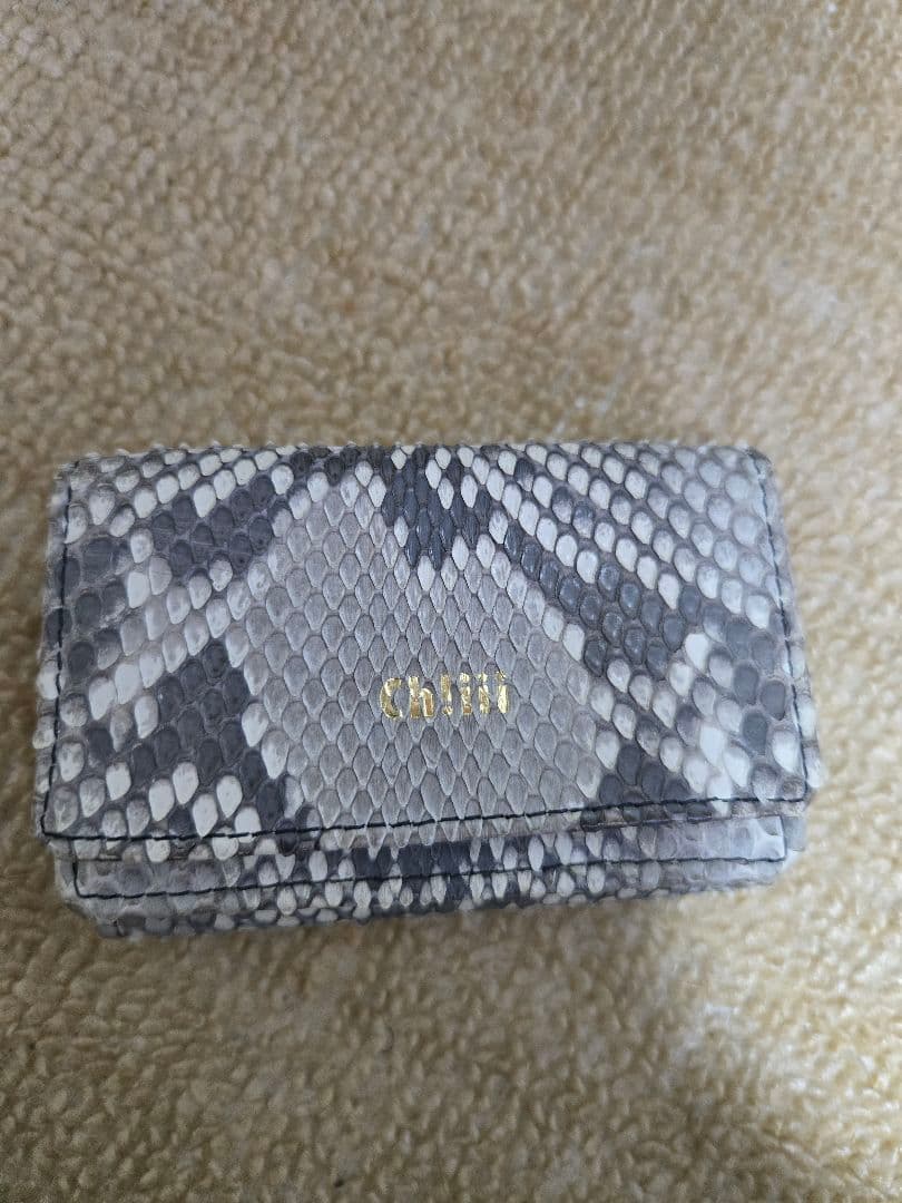 chiibag三つ折り財布 パイソン