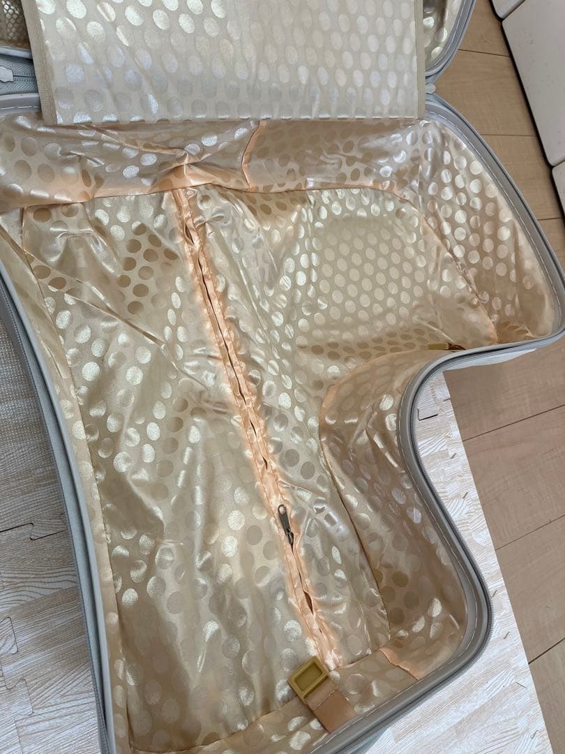 【美品】NORICCO ノリッコ おしり痛くないクッション付 乗れるスーツケース