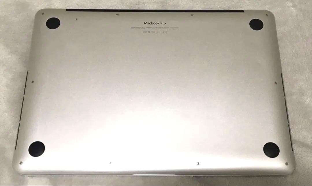 【ジャンク】MacBook Pro 13インチ/充電器付き