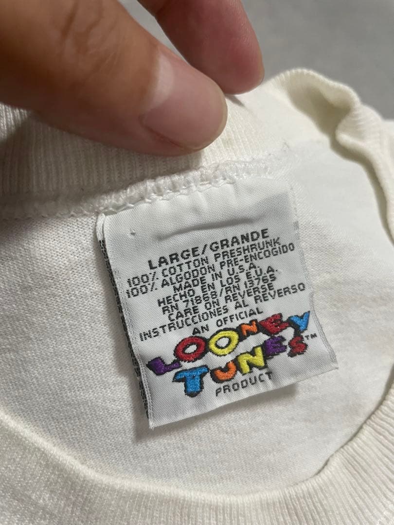 LOONEY TUNES タズマニアンデビル Tシャツ