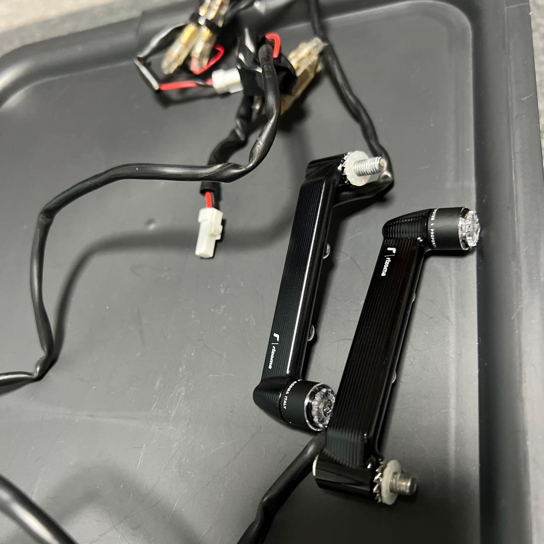 DUCATI Rizoma ウィンカー