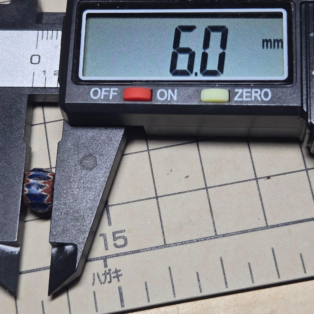 雰囲気抜群　小粒　7層シェブロンビーズ　goro's等のカスタムに　11