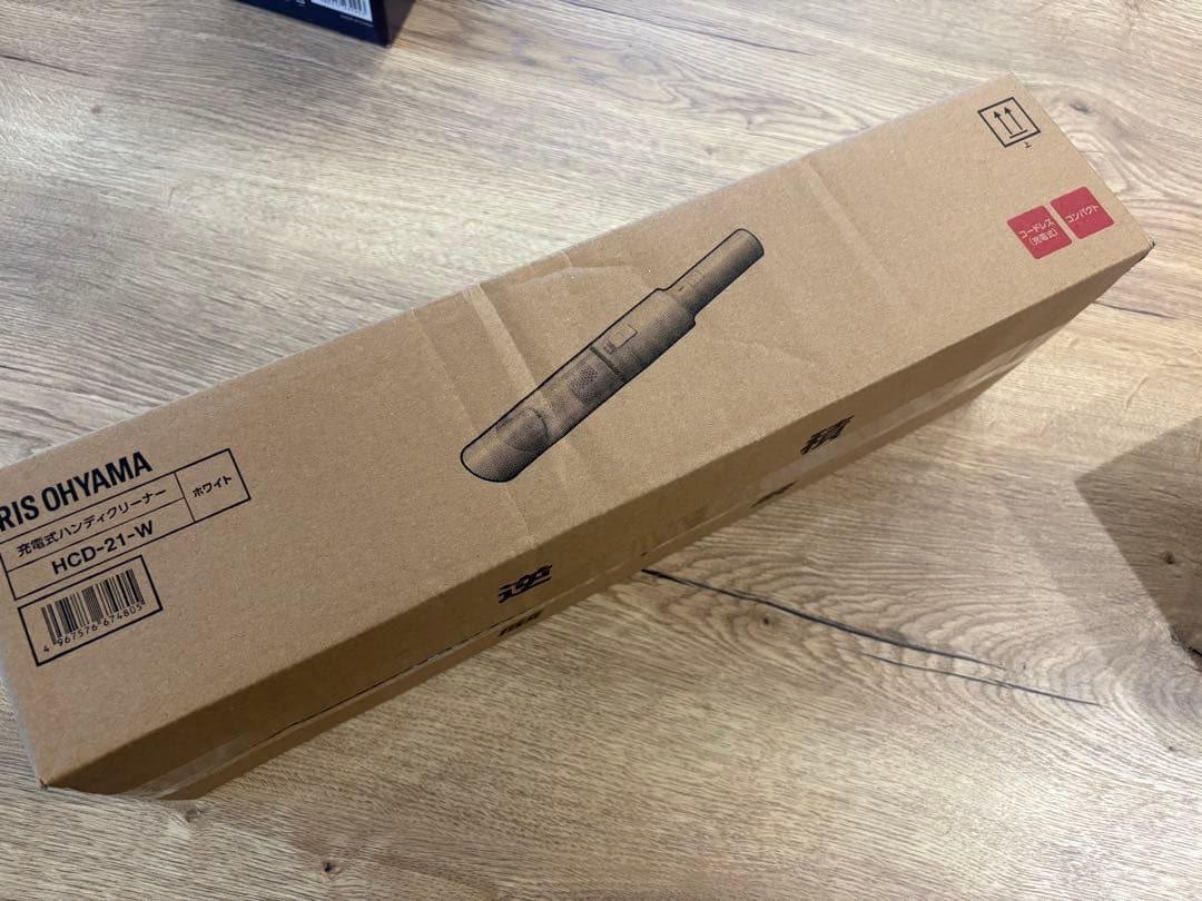 新品　アイリスオーヤマ　ハンディクリーナー　HCD-21-W