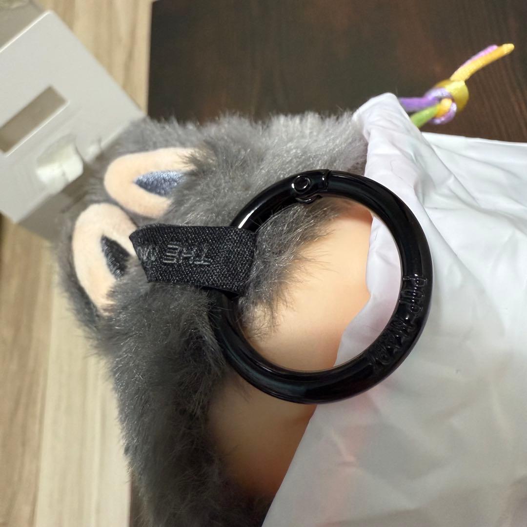 正規品　Labubu Big into Energy ラブブ　シークレット