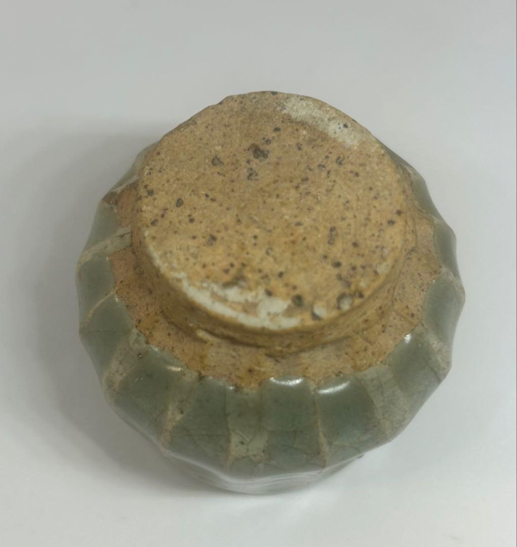 青磁　小杯　蓮弁　送料込み250309