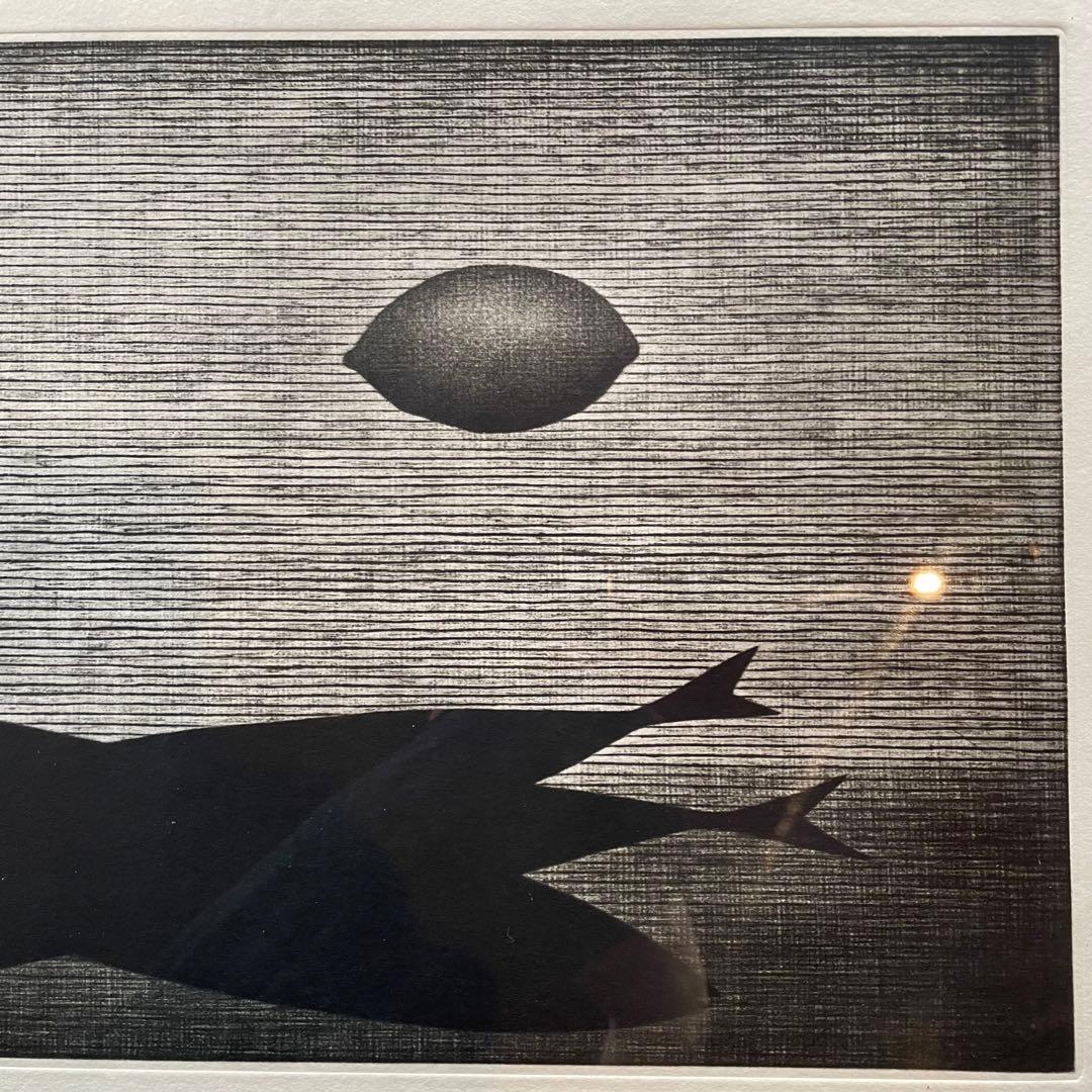 浜口陽三　印刷　ポスター　「魚とレモン」　1958年　額付き　25.11.1−2