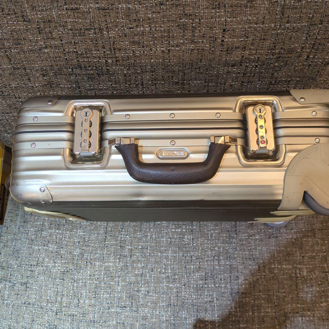 の*郎様 RIMOWA リモワ TOPAS トパーズ 32L CABIN 機内持