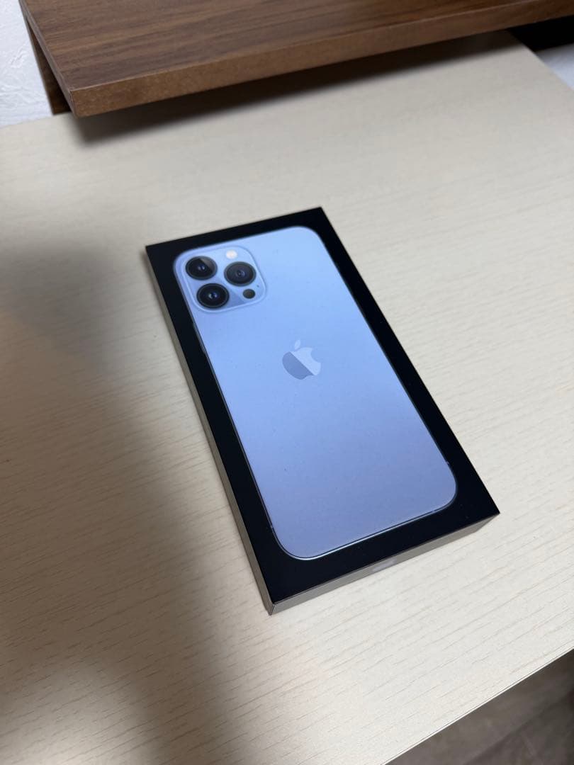 Apple iPhone 13 ProMax シエラブルー 本体　1TB