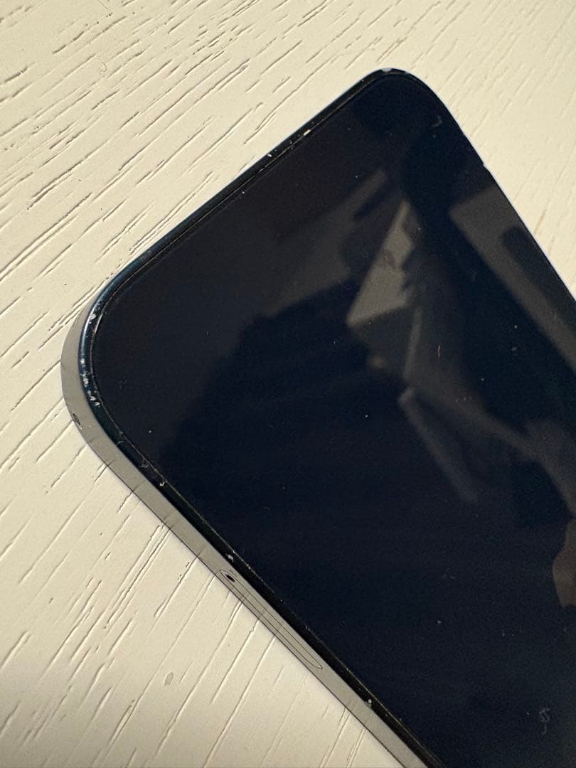 iPhone 13 128GB スマートフォン本体