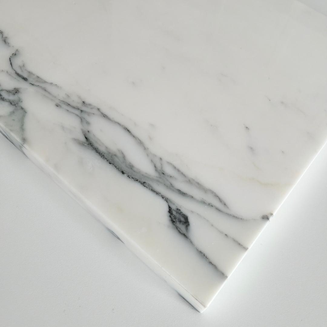 大理石 で ペット ひんやり　天然白大理石　厚さ約20ミリ 天板のみ鏡面仕上げ