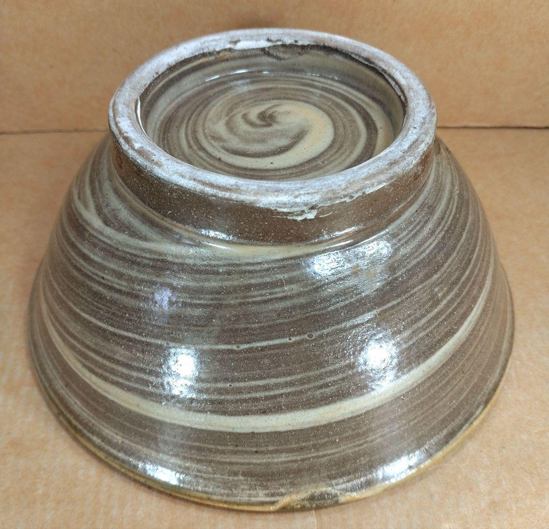 【本物保証】金城次郎 マカイ(壷屋焼魚紋茶碗）共箱 栞 美品 やちむん 人間国宝