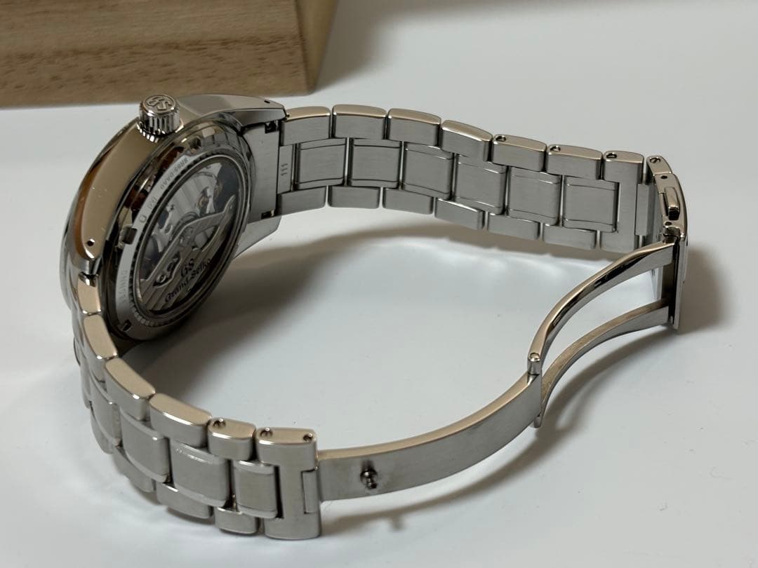 【ほぼ未使用】グランドセイコー ヘリテージ スプリングドライブ SBGA203
